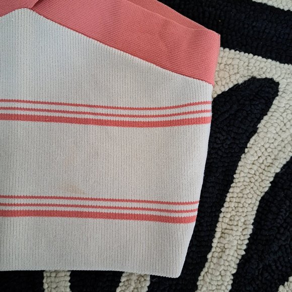 Aritzia Sculpt Knit Criss Cross cropped tank size M - Picture 2 of 3